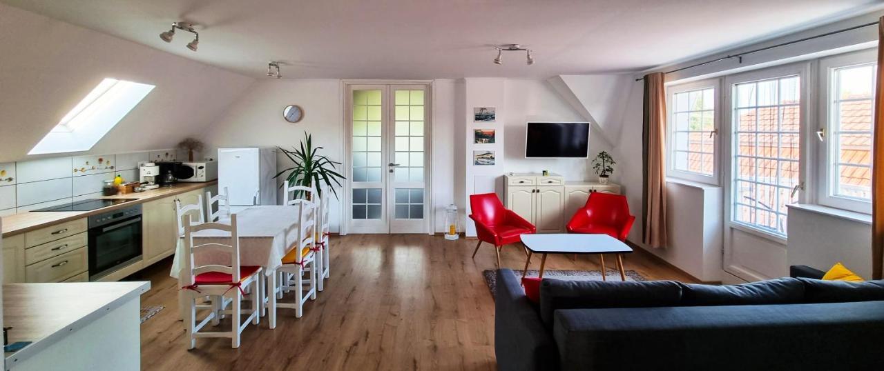 White Apartment Keszthely Exterior foto